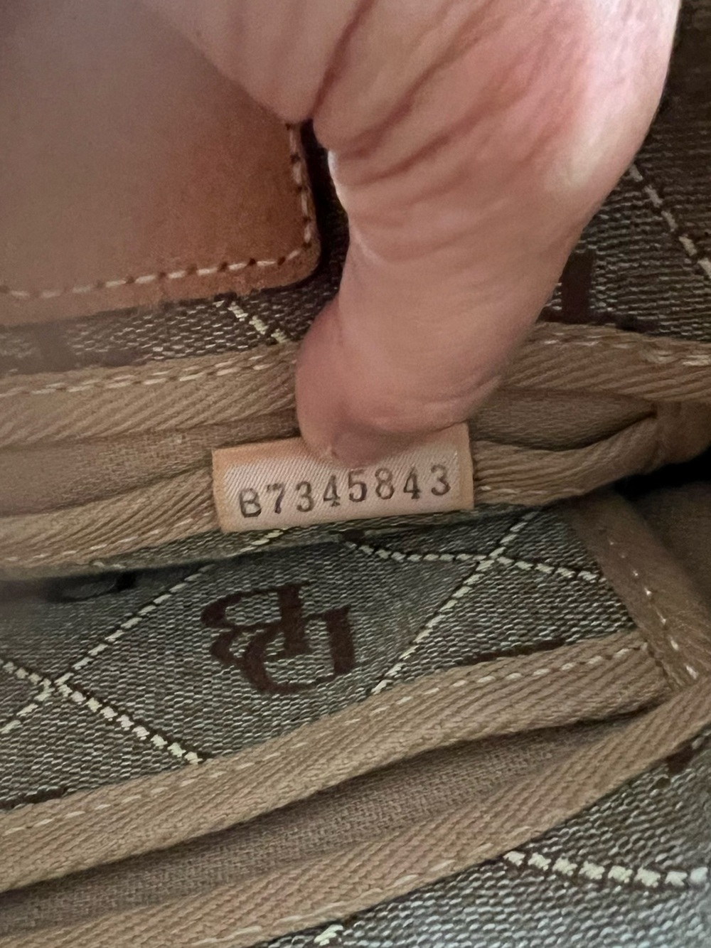 Dooney & Bourke Vintage Signature Monogram Tassel Tote Bag - Picture 11 of 12